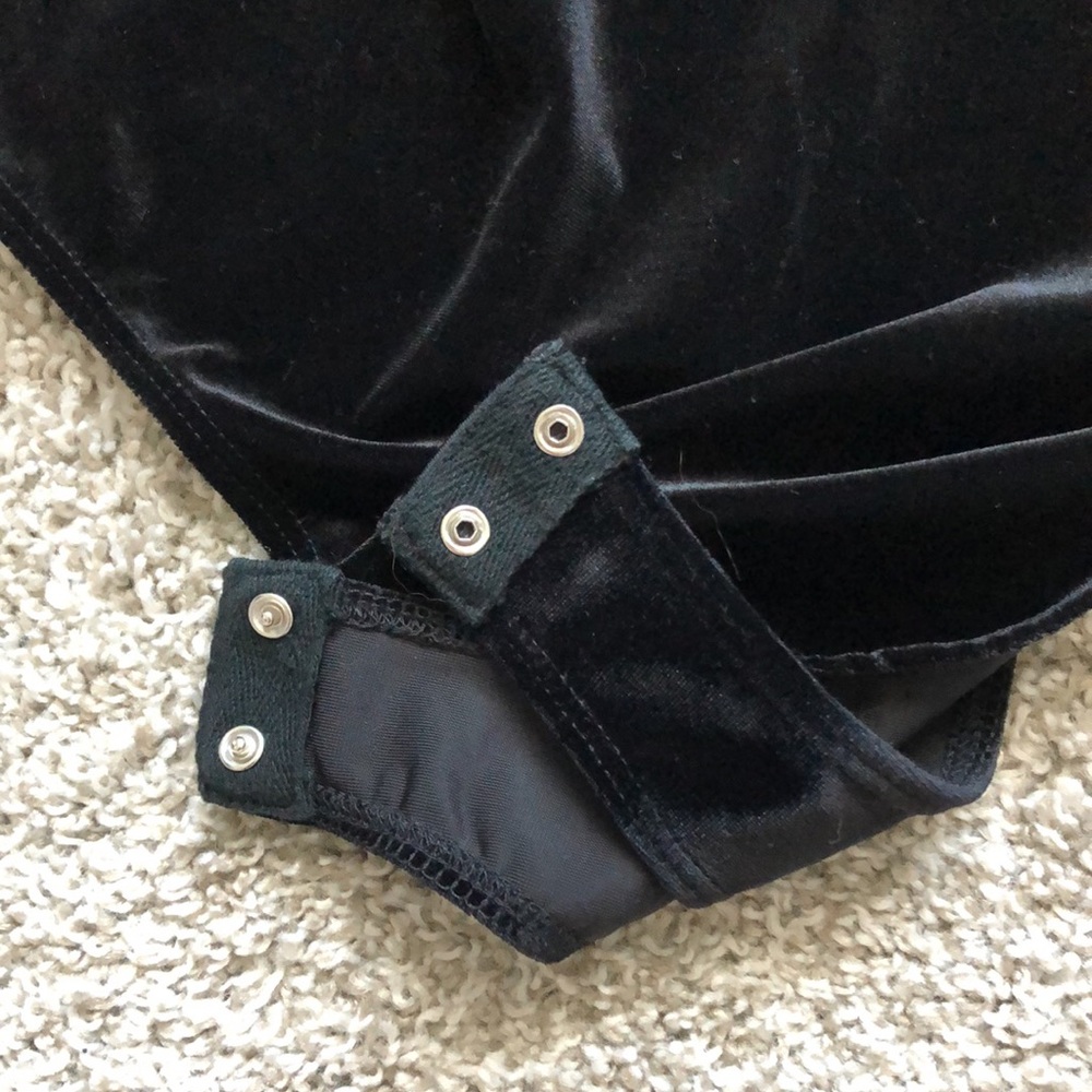 *SOLD* Black Velvet Thong Bodysuit - Picture 2 of 5